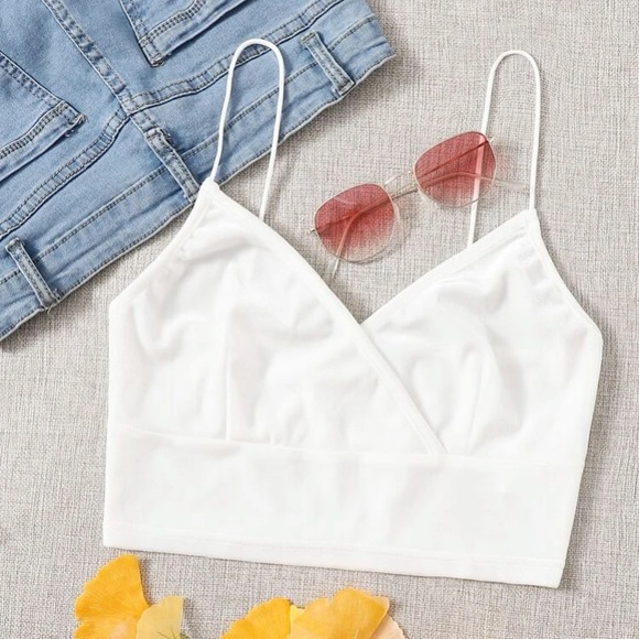 SHEIN Tops - 🌙SHEIN Surplice neck velvet crop cami top🌙